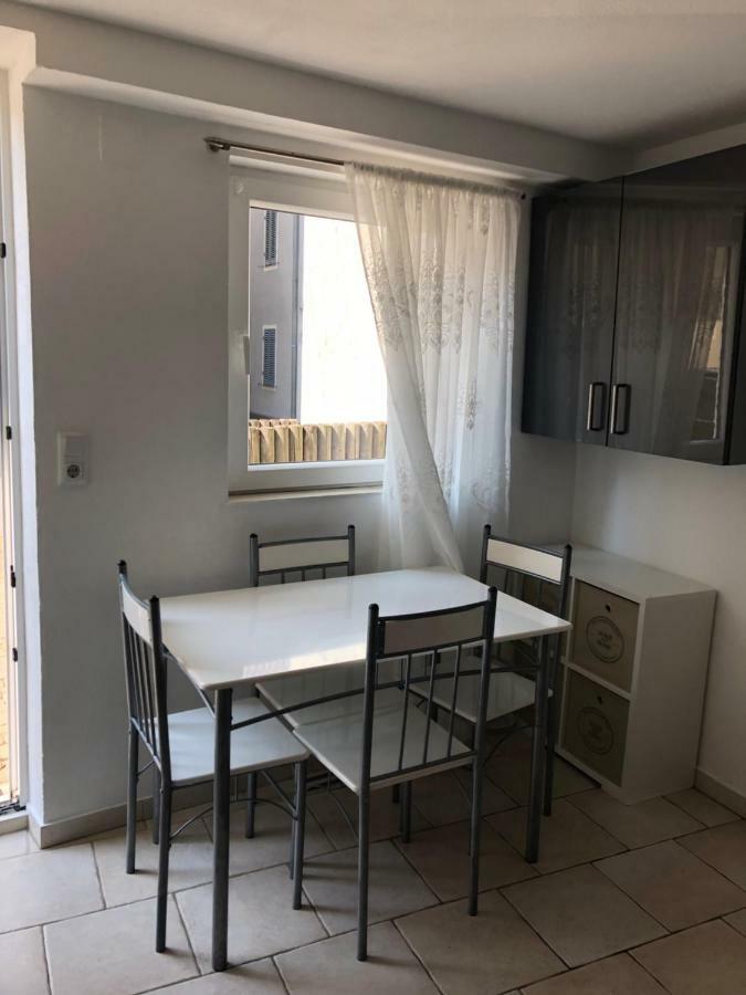 Ferienwohnung Beutelsbacherstrasse 12 Unterturkheim Stuttgart Extérieur photo